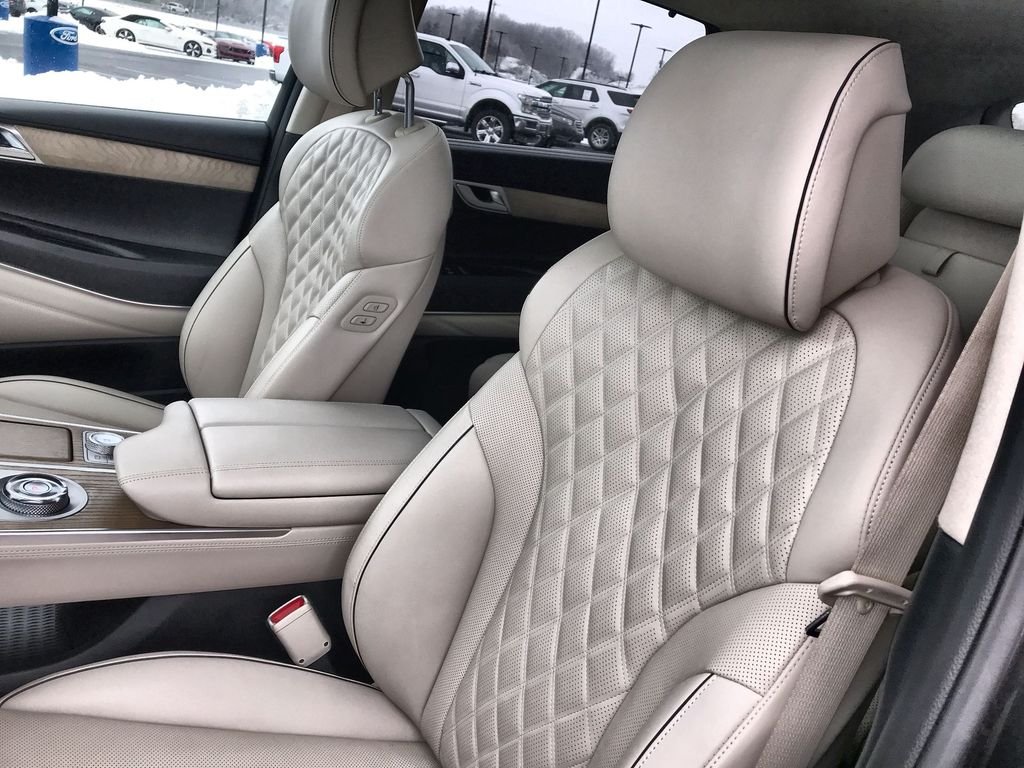 Used 2024 Gray Genesis 3.5T image 11