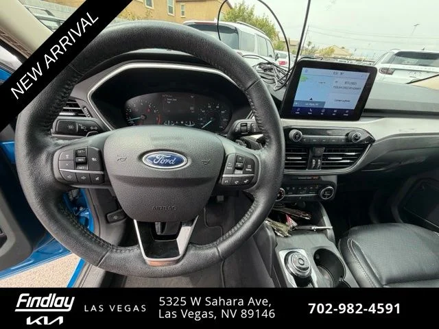 Used 2020 Blue Ford SEL image 10