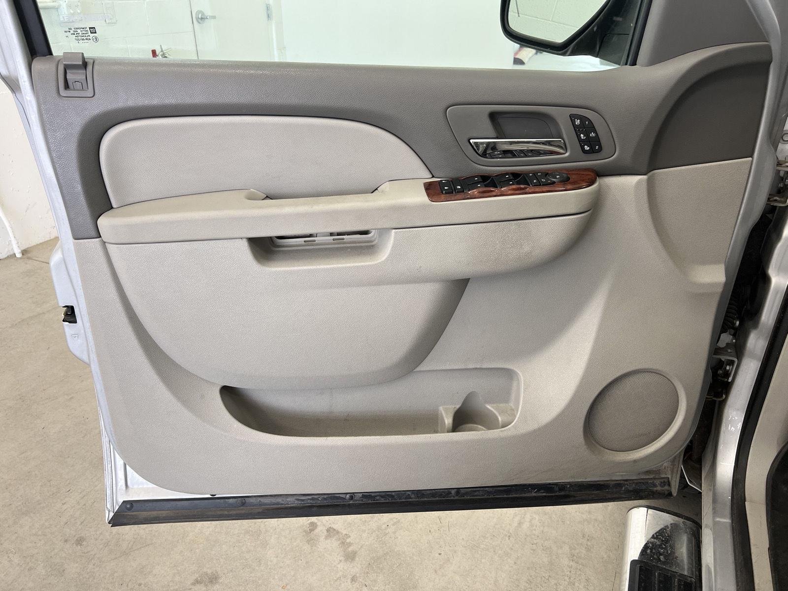Used 2013 Silver Ice Metallic Chevrolet LTZ image 11