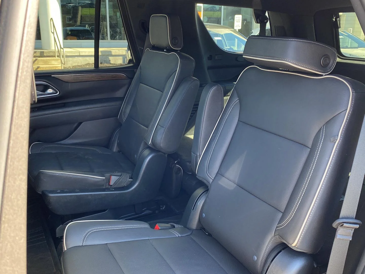 Used 2023 Summit White Chevrolet Premier image 11