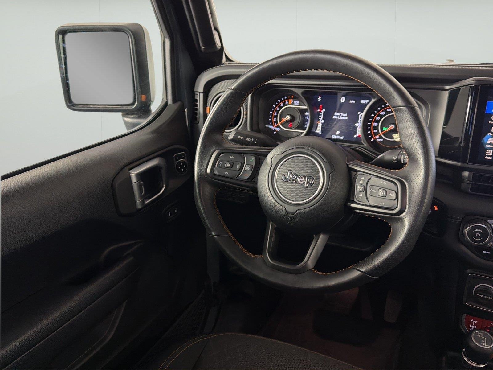 Used 2024 Anvil Clear Coat Jeep Mojave image 8