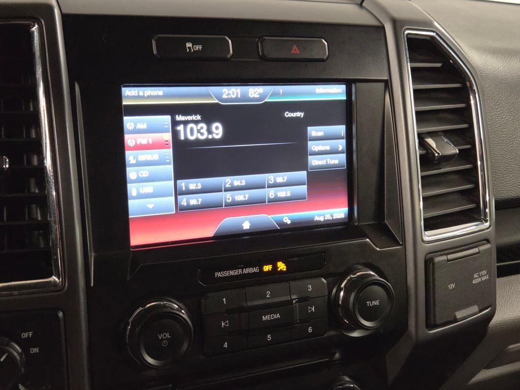 Used 2015 Blue Ford XLT image 24