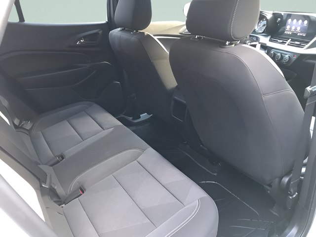 Used 2025 White Chevrolet 1RS image 13