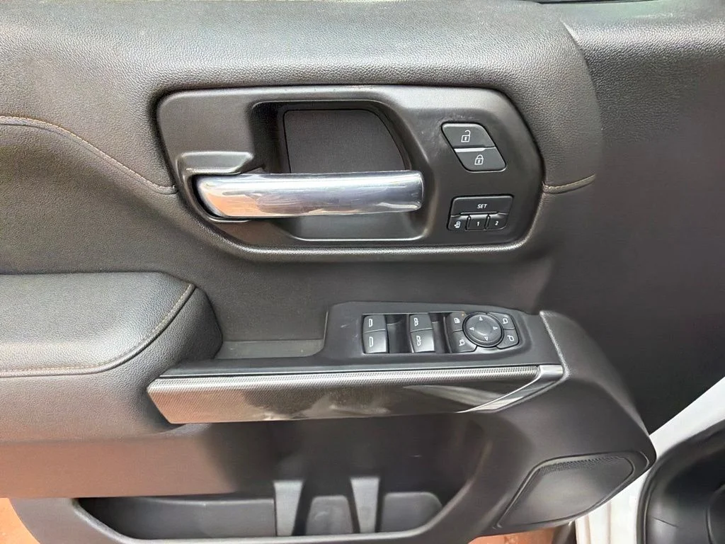 Used 2021 Summit White GMC AT4 image 23