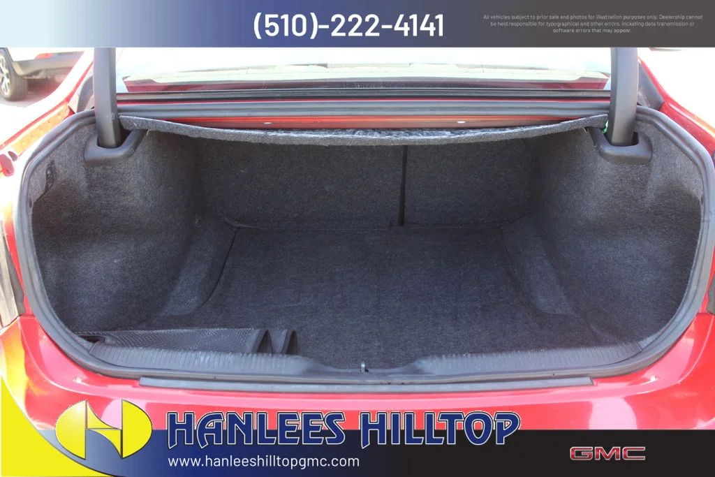 Used 2022 Red Dodge SXT image 10