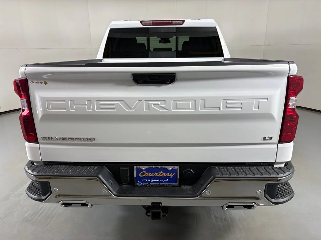 New 2026 Summit White Chevrolet LT image 8