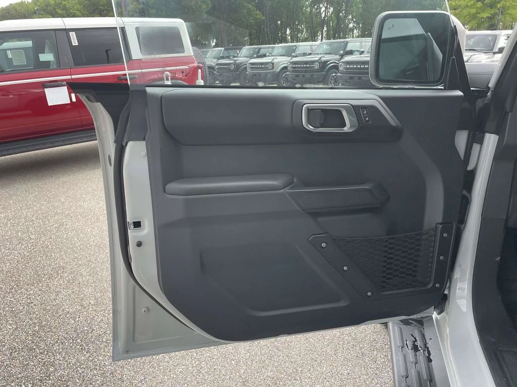 New 2026 White Ford Outer Banks image 15