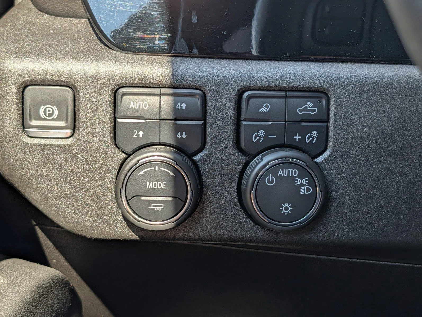 Used 2025 Black Chevrolet LT image 26