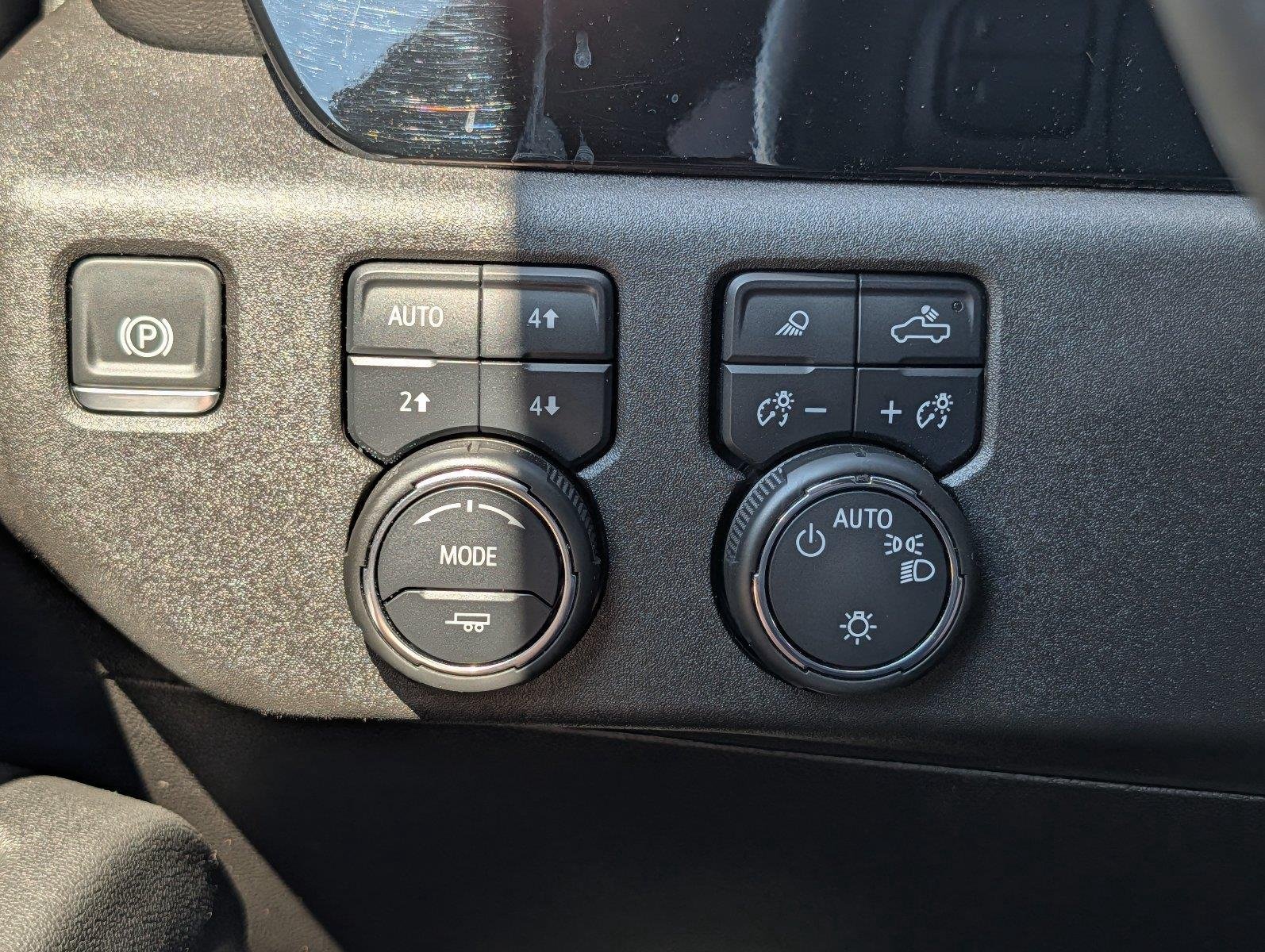 Used 2025 Black Chevrolet LT image 26
