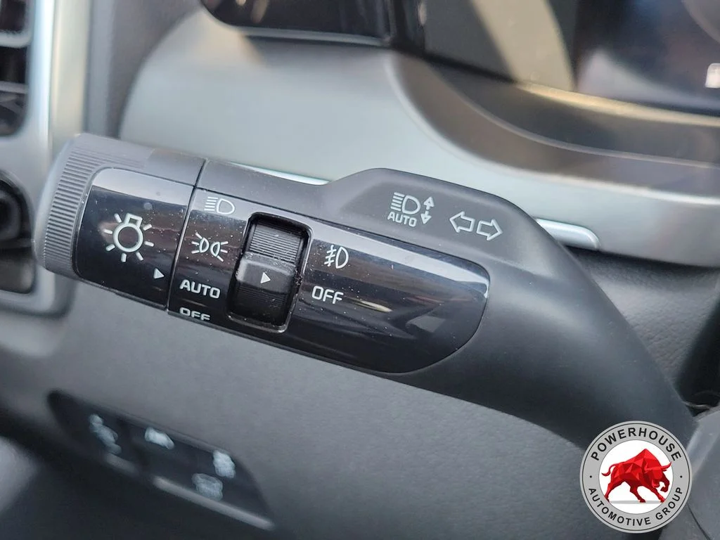 Used 2023 Gray Kia SX image 34