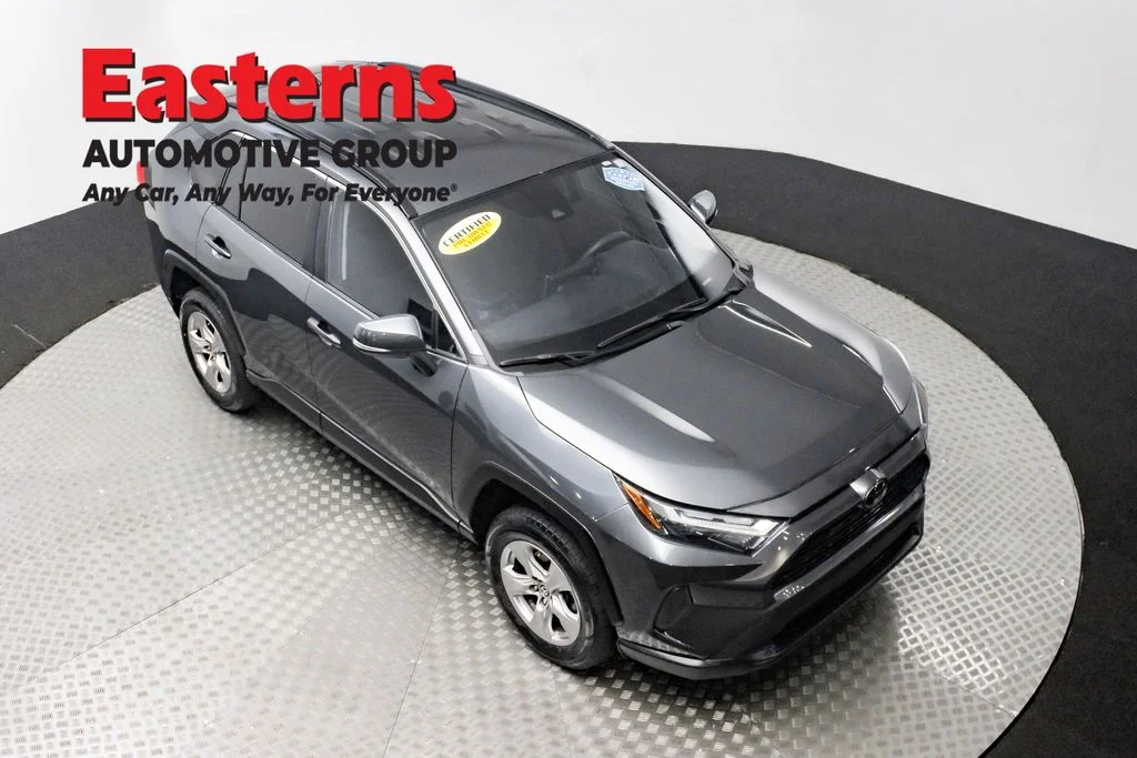 Used 2023 Gray Toyota XLE image 3
