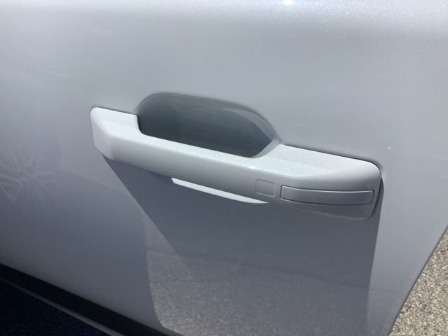 Certified Used 2026 White Pearl Hyundai SEL Premium image 24