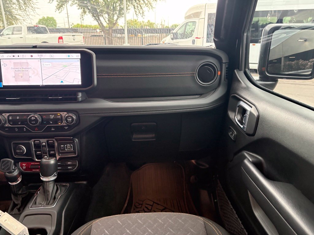 Used 2024 Black Jeep Mojave image 8