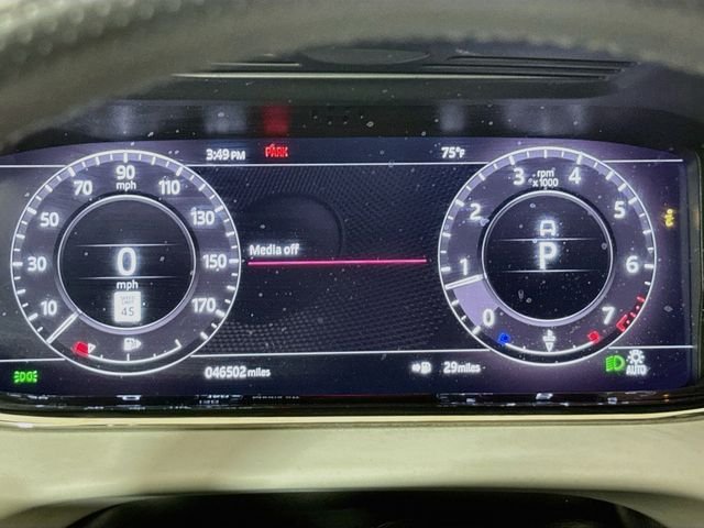 Used 2020  Land Rover R-Dynamic HSE image 12