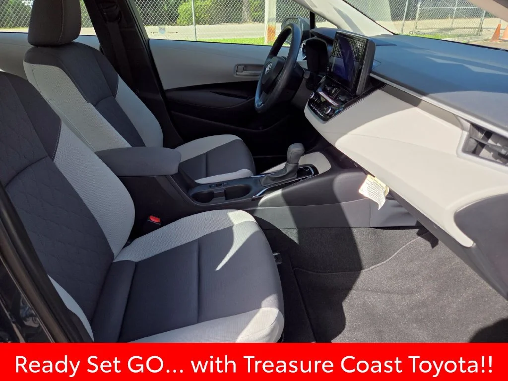 Certified Used 2025  Toyota LE image 15