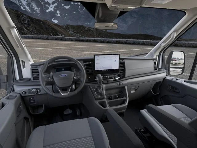 New 2026 Oxford White Ford XLT image 9