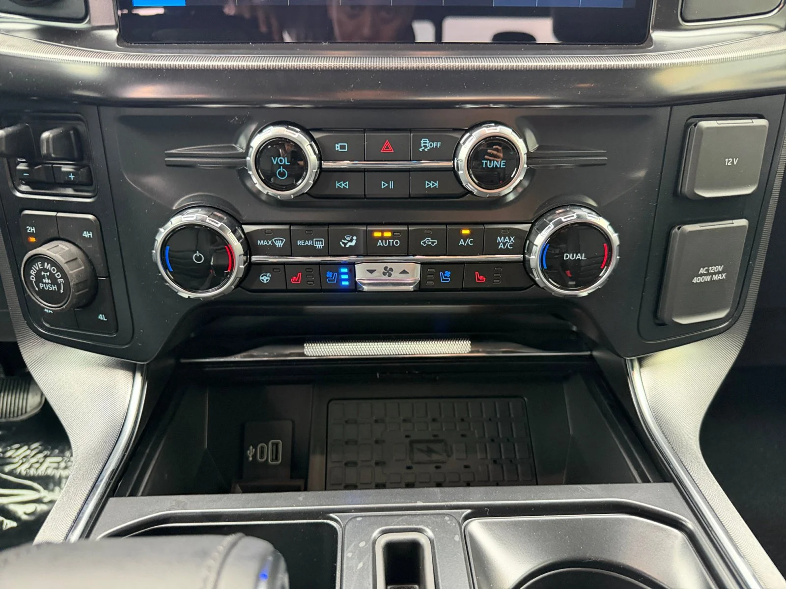 New 2026 Antimatter Blue Metallic Ford Platinum image 22