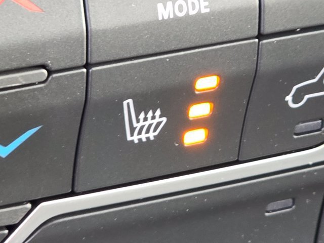2026 Jeep Wrangler 4-Door Willys - Photo 16