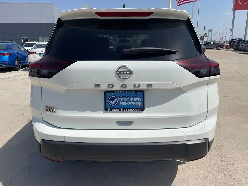 Used 2026 White Nissan S image 8