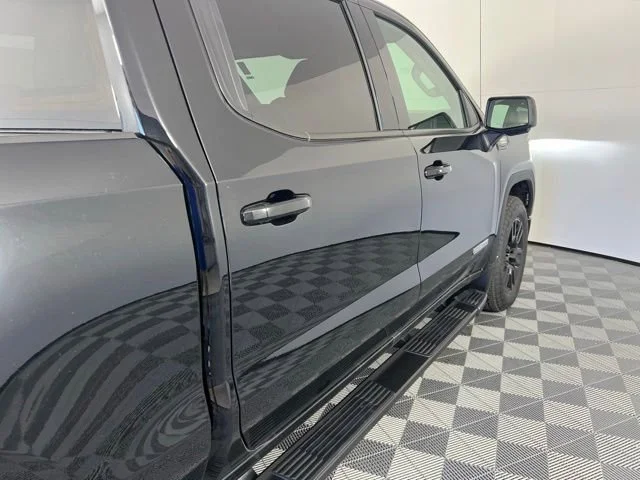 New 2026 Onyx Black GMC Elevation image 9