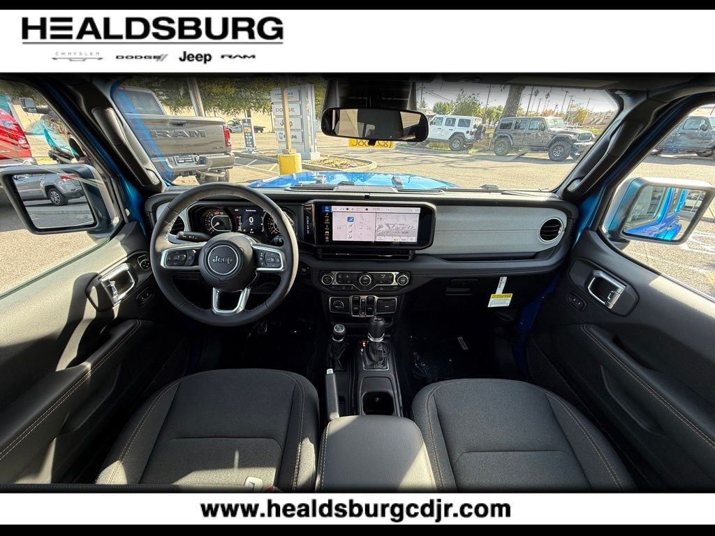 2026 Jeep Wrangler 4-Door Sahara - Photo 14