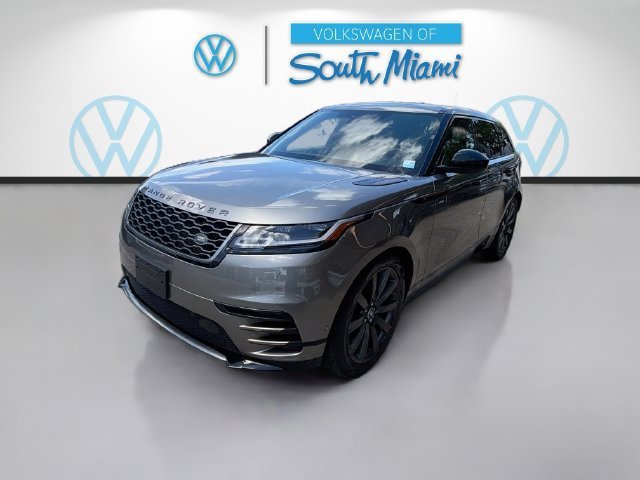 Used 2019 Silicon Silver Premium Metallic Land Rover R-Dynamic HSE image 3