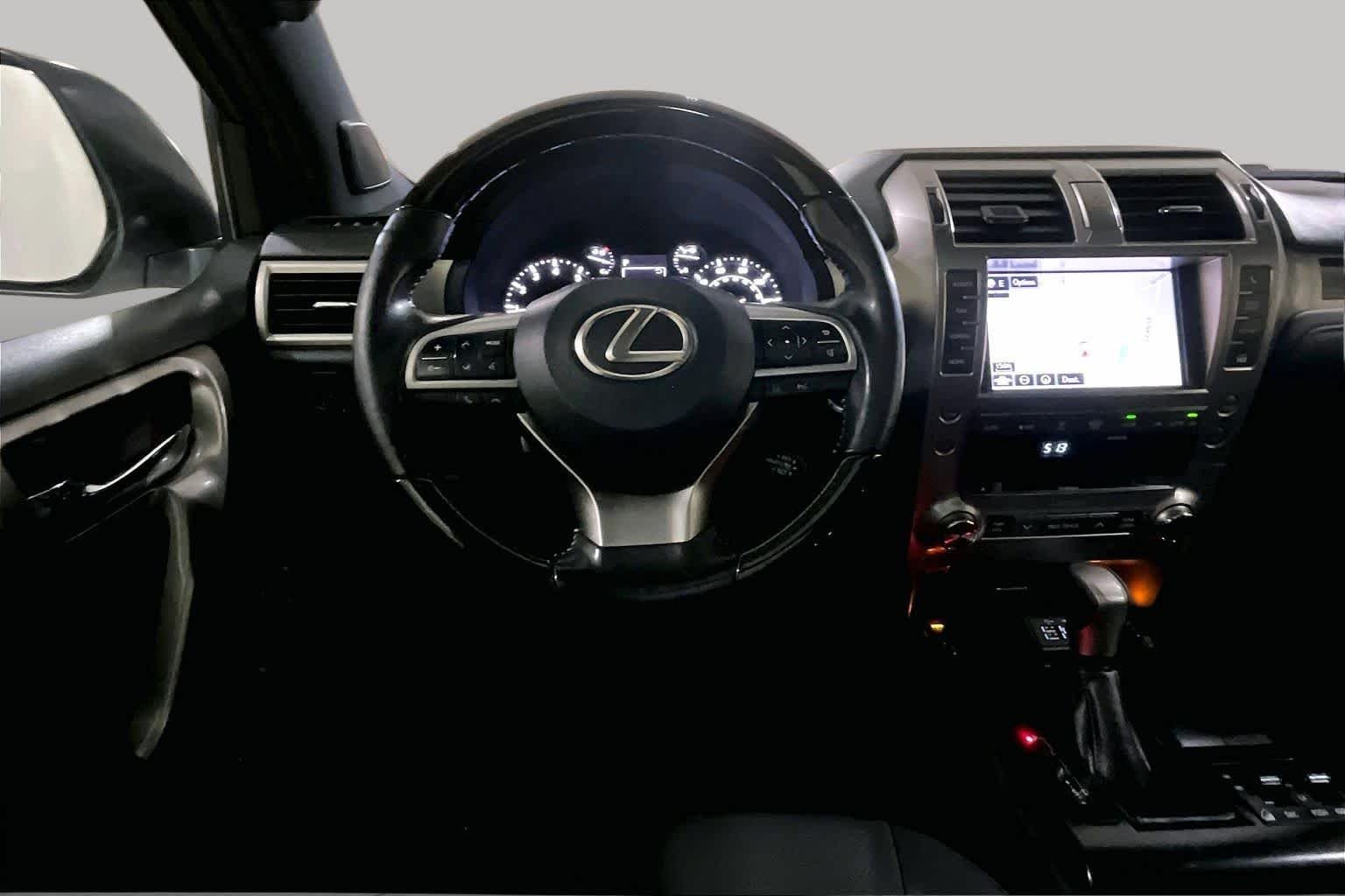 Used 2020 Starfire Pearl Lexus Premium image 5