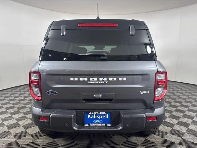 New 2025 Carbonized Gray Metallic Ford Outer Banks image 22