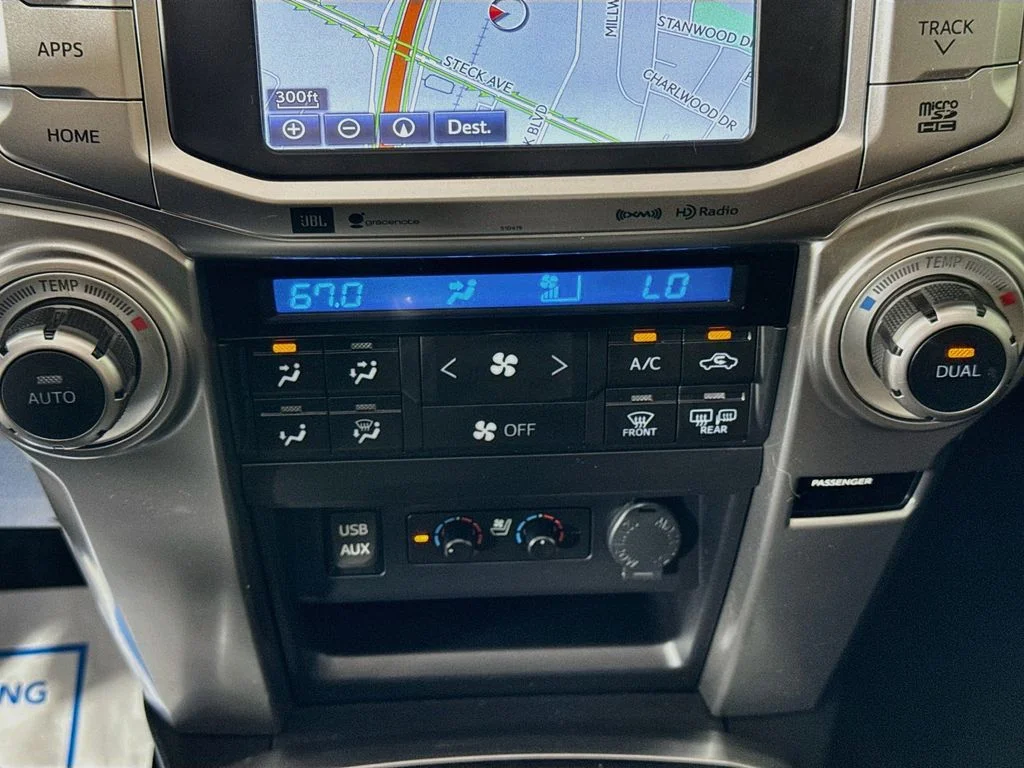 Used 2019 Blizzard Pearl Toyota Limited image 19