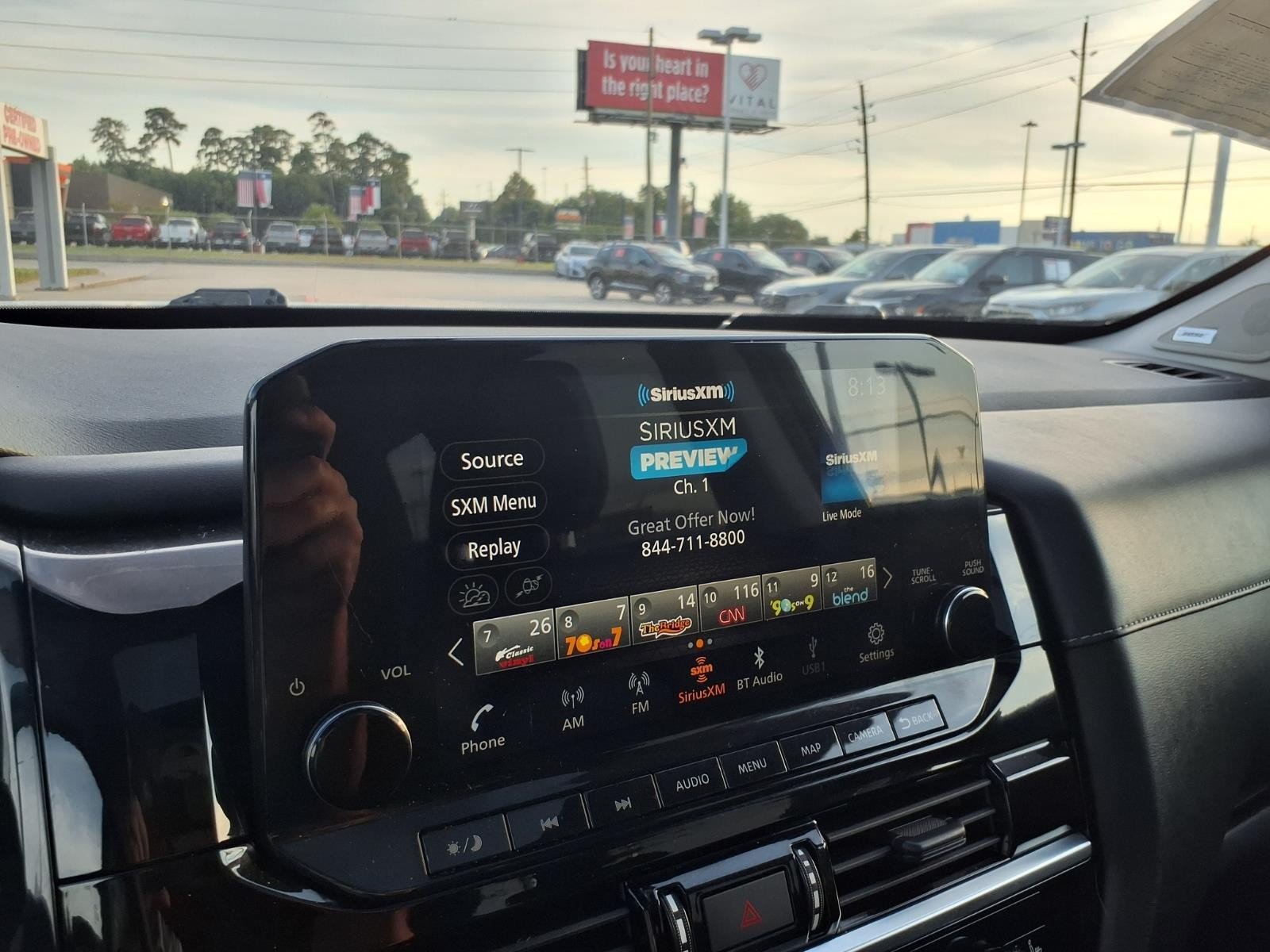 2022 Nissan Pathfinder SL Black at Robbins Nissan