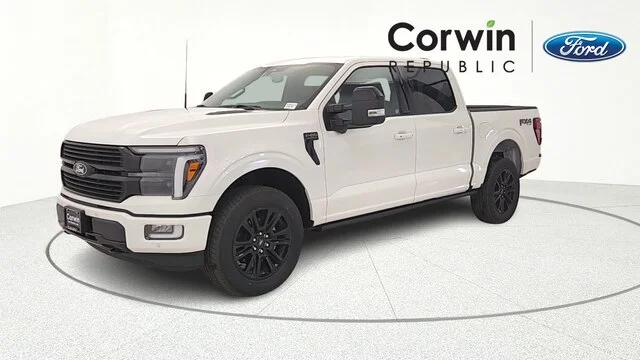 New 2025 Star White Metallic Tri-Coat Ford Platinum® image 27
