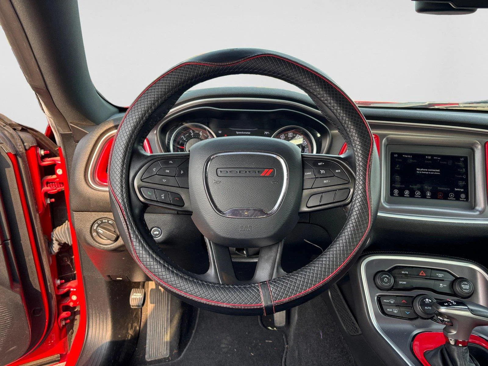 Used 2020 Torred Clearcoat Dodge SXT image 11