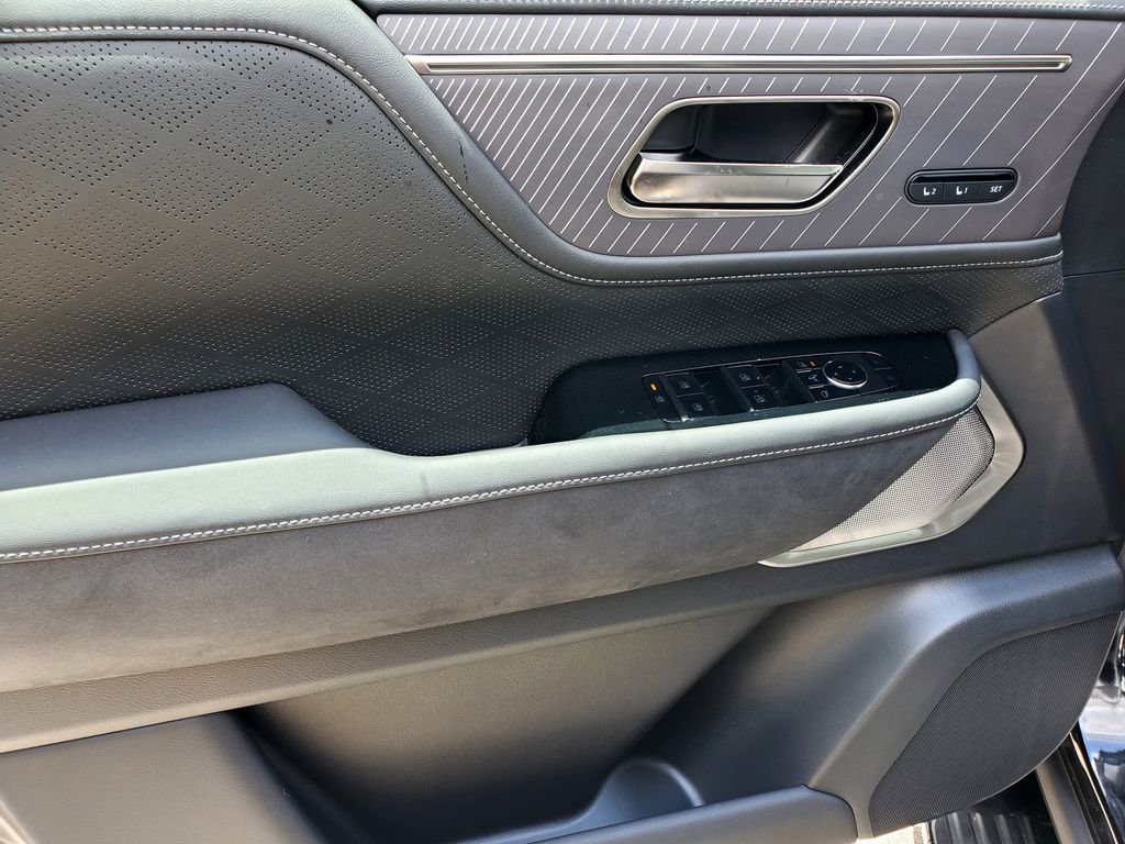 2025 INFINITI QX80 Autograph 4WD - Photo 13