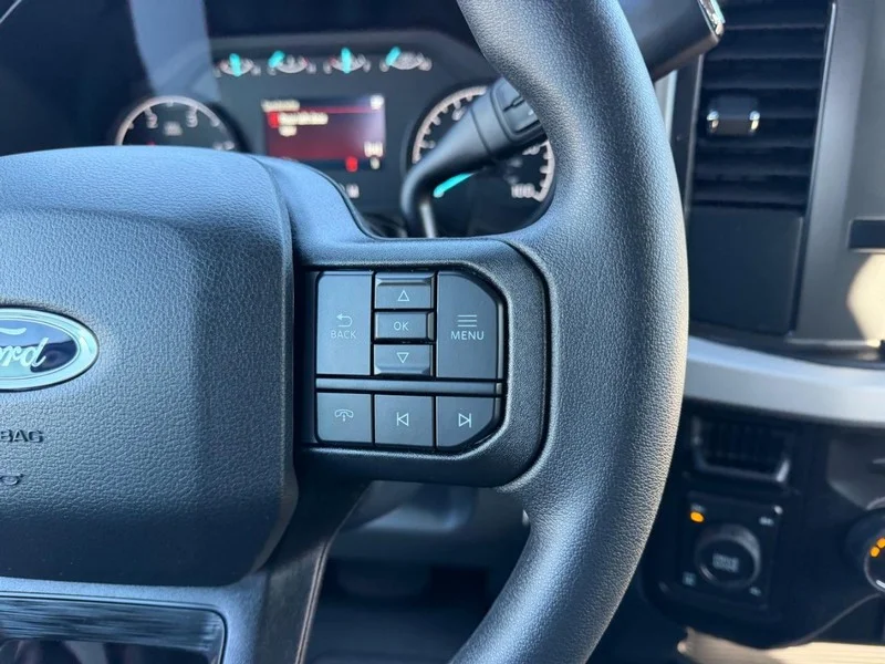 New 2026 Oxford White Ford F-250® XL image 14