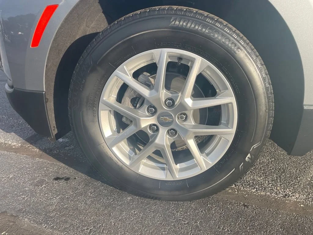 Used 2024 Sterling Gray Metallic Chevrolet LT image 10