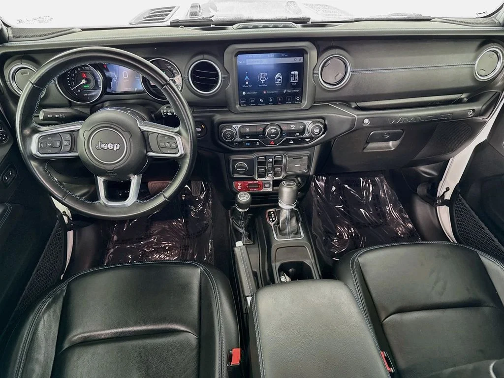 Used 2022 White Jeep Unlimited Rubicon 4xe image 22