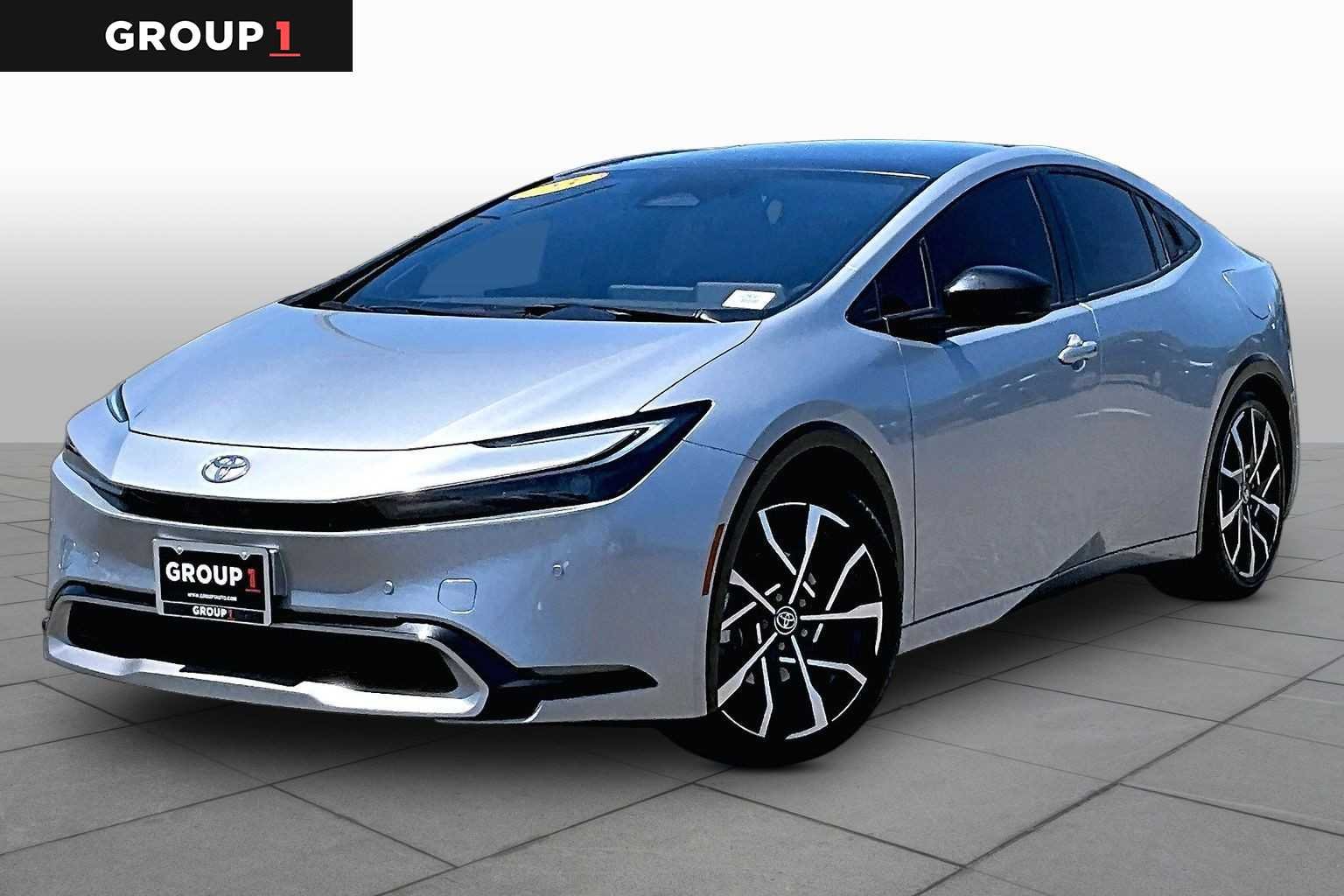 2023 Toyota Prius Prime XSE Premium's photo