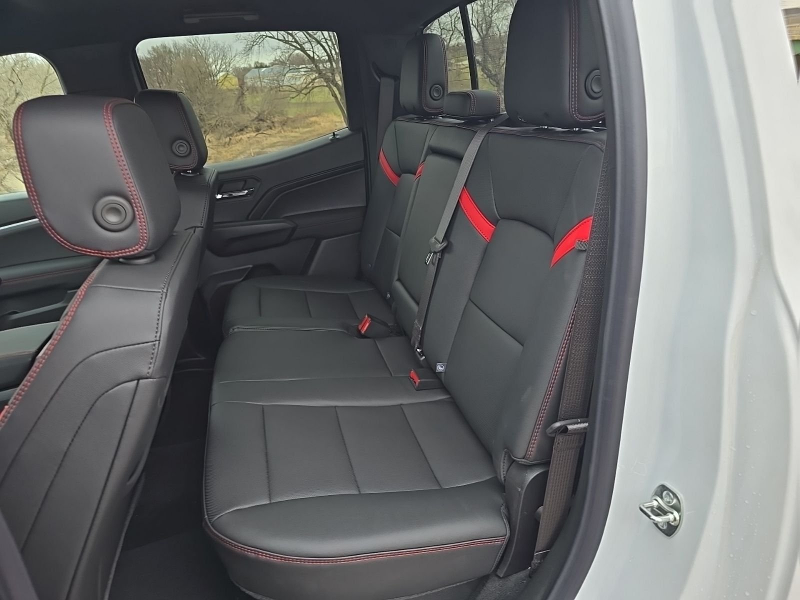 2026 Chevrolet Colorado Z71 - Photo 7