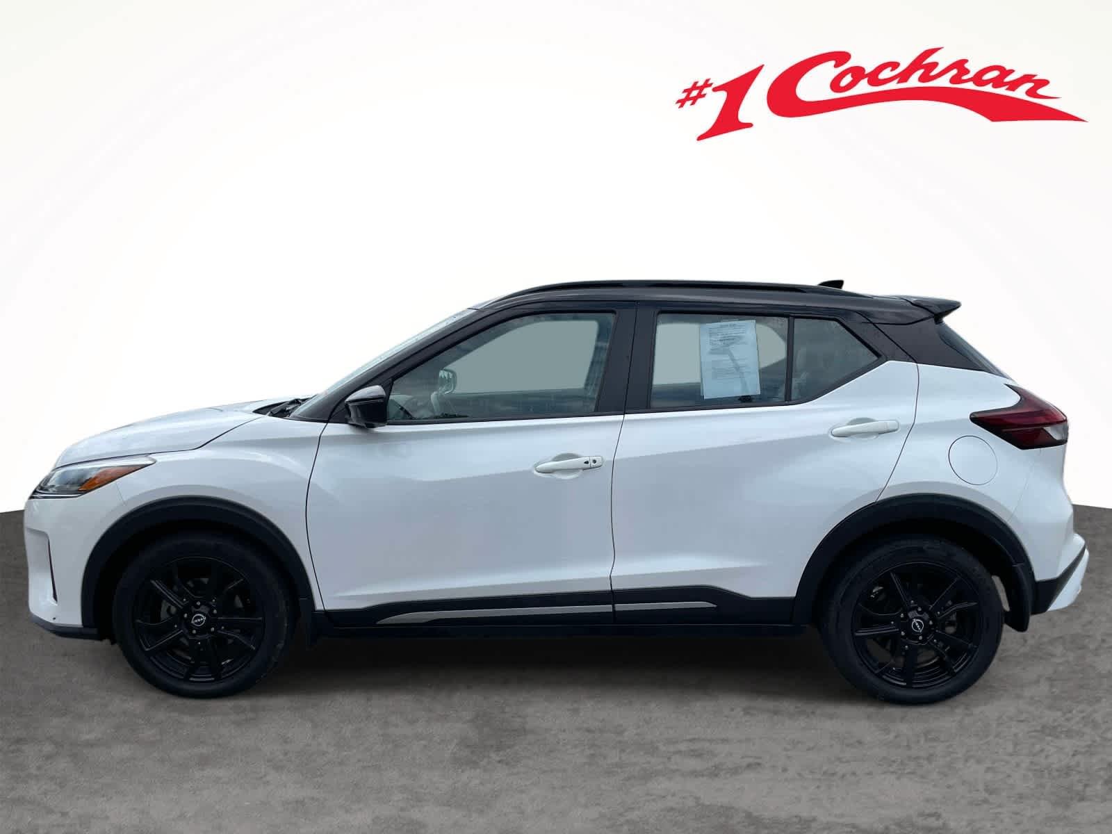 Used 2024 Aspen White Tricoat/Super Black Nissan SR image 15