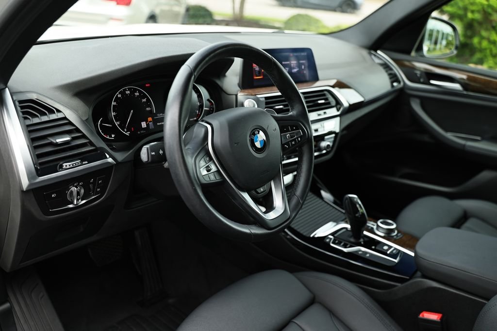 Used 2020 Alpine White BMW xDrive30i image 18