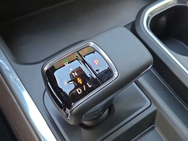 2026 GMC Sierra 1500 SLT - Photo 18