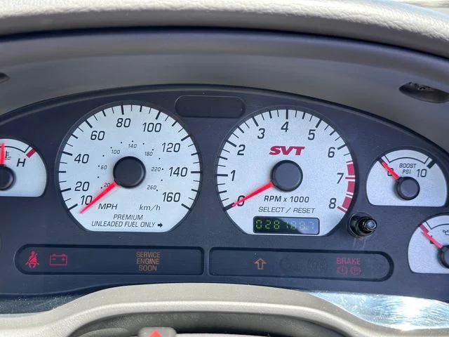 Used 2004  Ford Cobra image 13