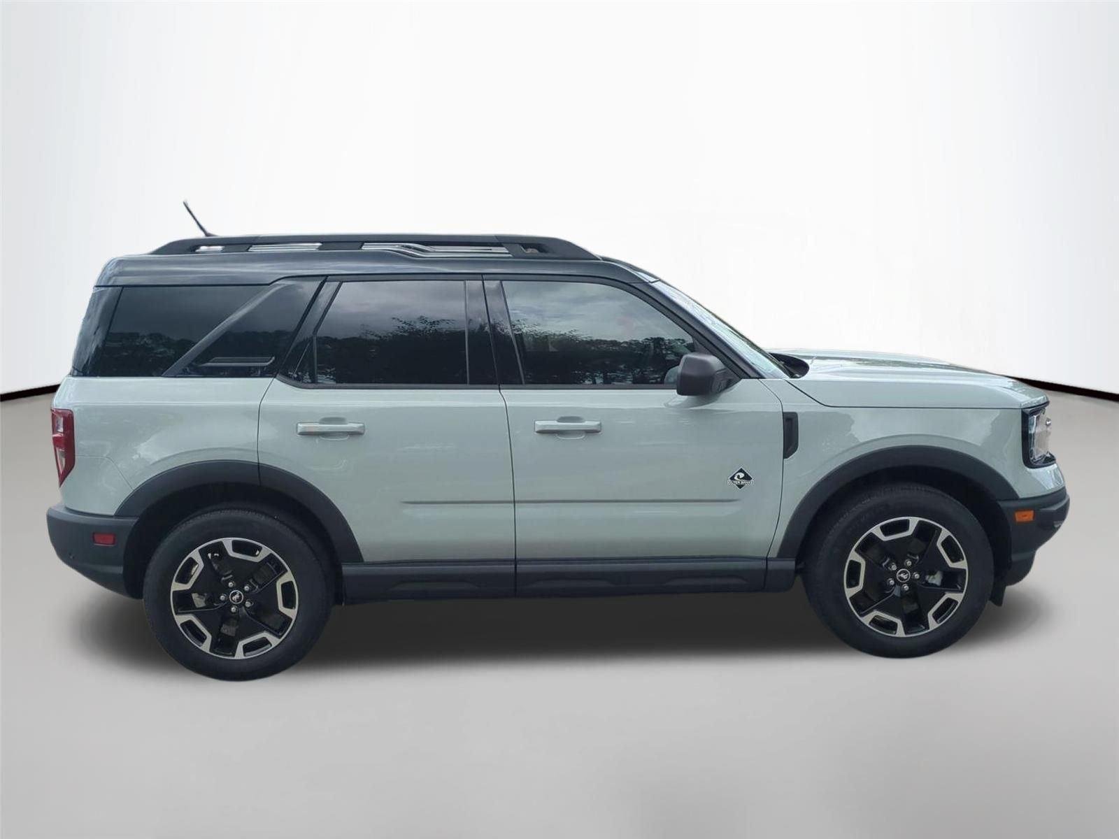 Used 2024 Cactus Gray FORD OUTBANK image 6