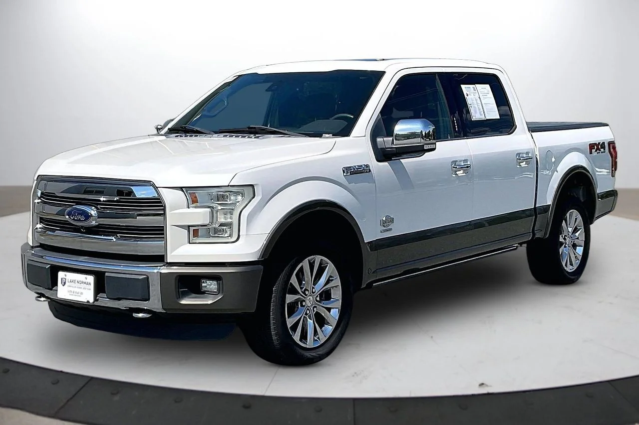 Used 2016 White Ford King Ranch image 4