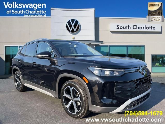 2026 Volkswagen Tiguan 2.0T SE's photo