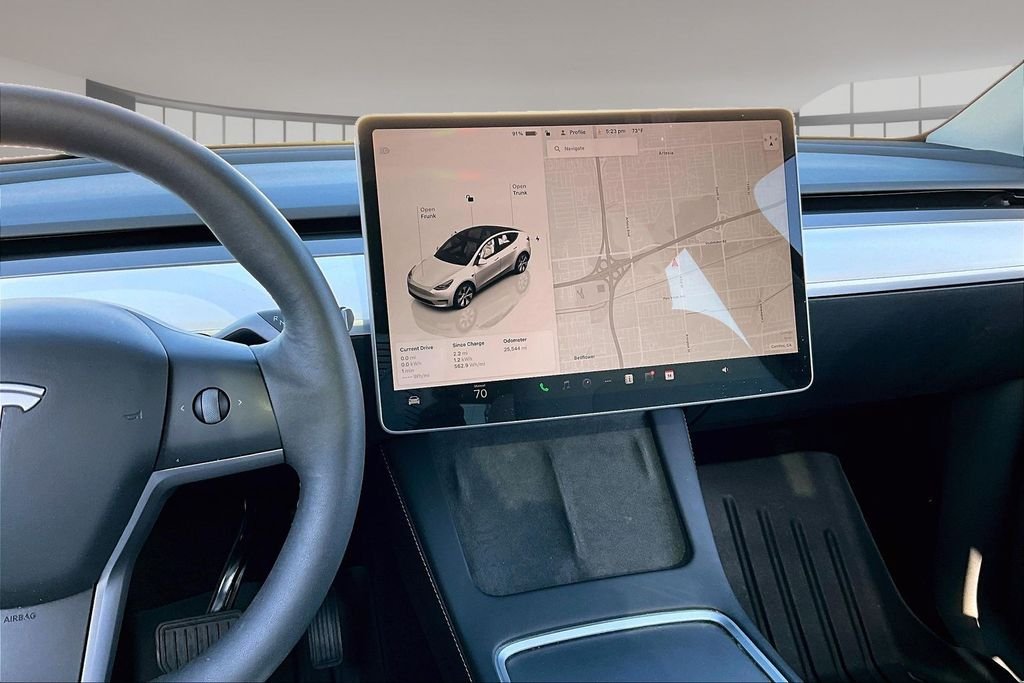 Used 2024 Pearl White Multi-Coat Tesla Long Range image 9