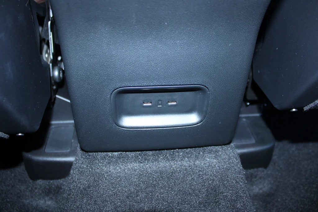 New 2026 Oxford White Ford Outer Banks® image 22
