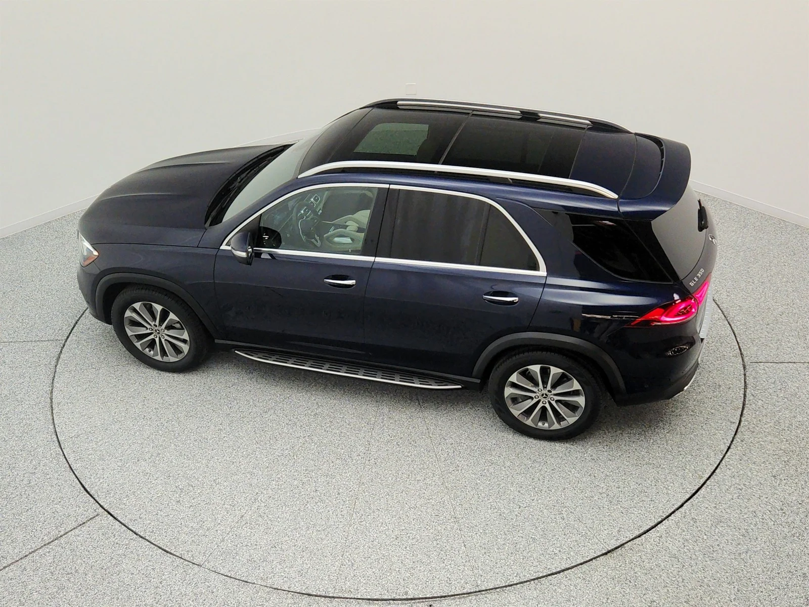 Used 2021 Lunar Blue Metallic Mercedes-Benz GLE 350 SUV image 29