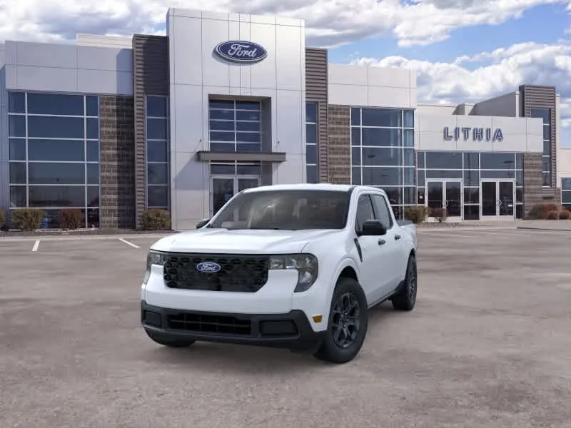 New 2026 Oxford White Ford XLT image 2