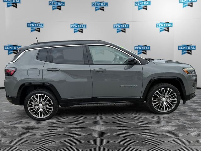 Certified Used 2022 Gray Jeep Limited image 7
